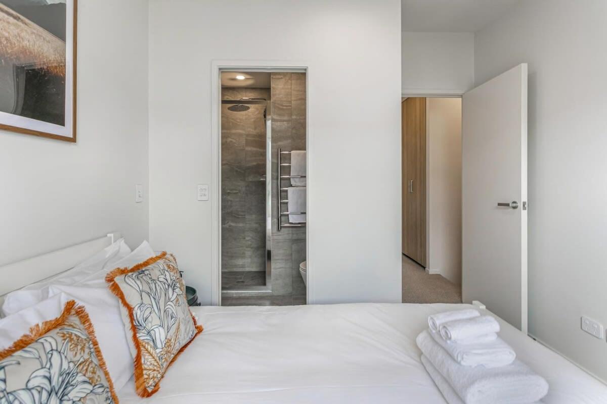 Ferienwohnung Fresh & Sleek Grey Lynn Unit With Private Patio Auckland Exterior foto